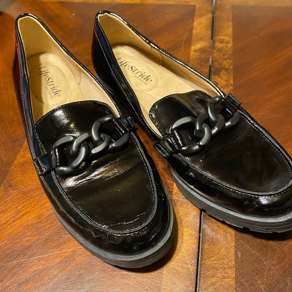 Life Stride Black Patent Loafers